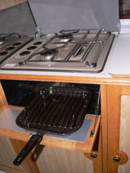 VW T4 Autohomes Karisma Cooker and Grill